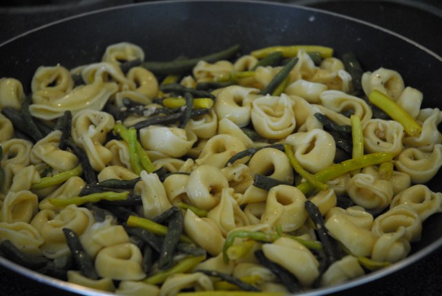 tortellini with green beans 9